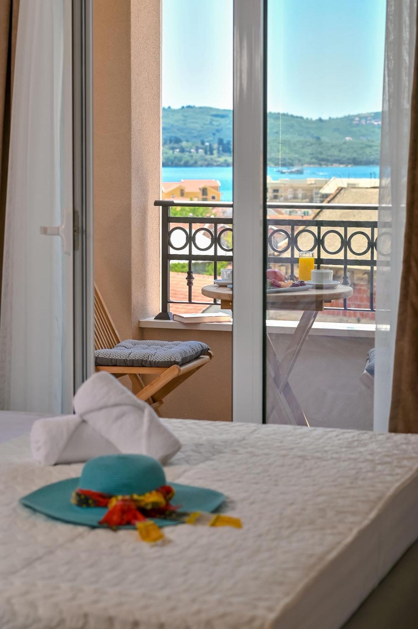 Luxury Apartments Ivanovic Tivat Habitación foto